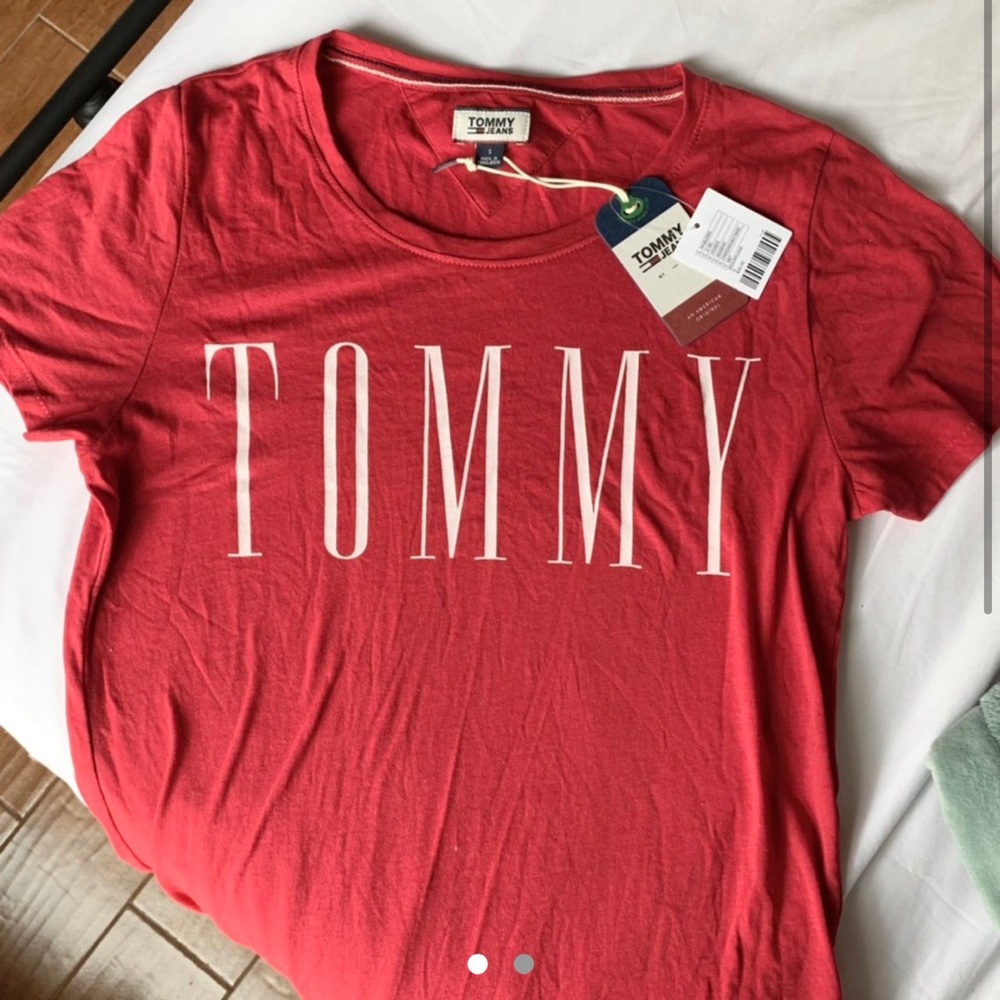 Urban Outfitters Tommy Hilfiger Red T-Shirt w/ Brand Embroidery on sleeve